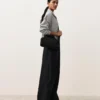 100% linnen broek met rechte pijpen 100% linnen broek met rechte pijpen