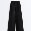 100% linnen broek met rechte pijpen 100% linnen broek met rechte pijpen