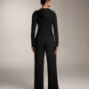 Broek met rechte pijpen van modal en vouw Broek met rechte pijpen van modal en vouw