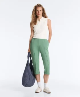 Capri-broek van piqué met katoenen riemlussen Capri-broek van piqué met katoenen riemlussen