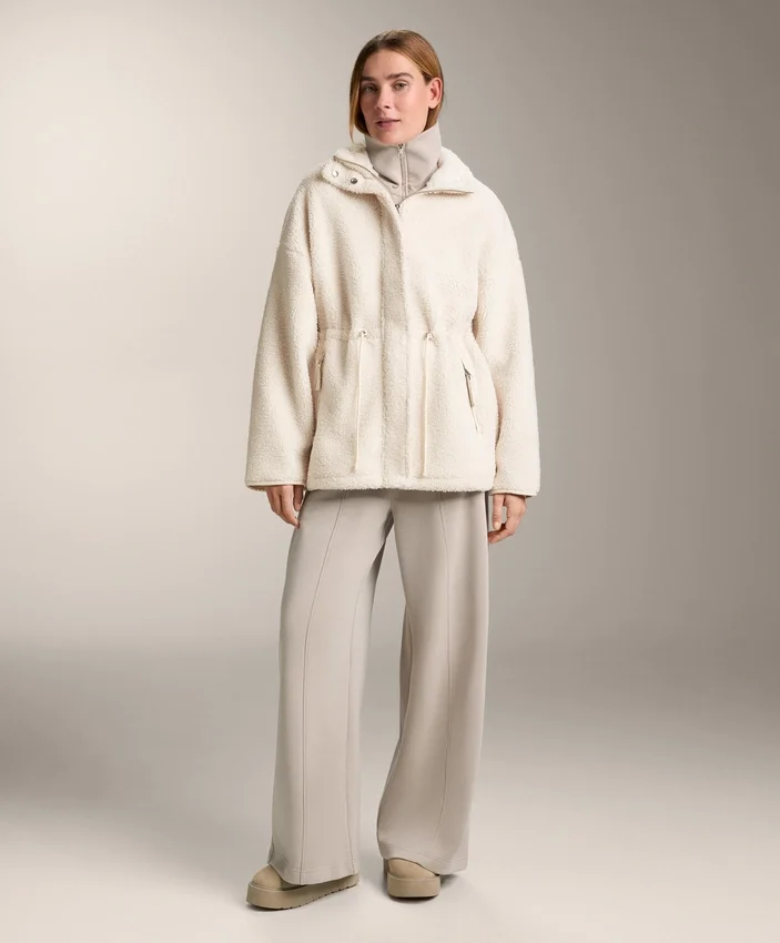 Faux-lammy coat met verstelbare taille Faux-lammy coat met verstelbare taille