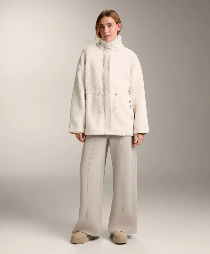 Faux-lammy coat met verstelbare taille Faux-lammy coat met verstelbare taille