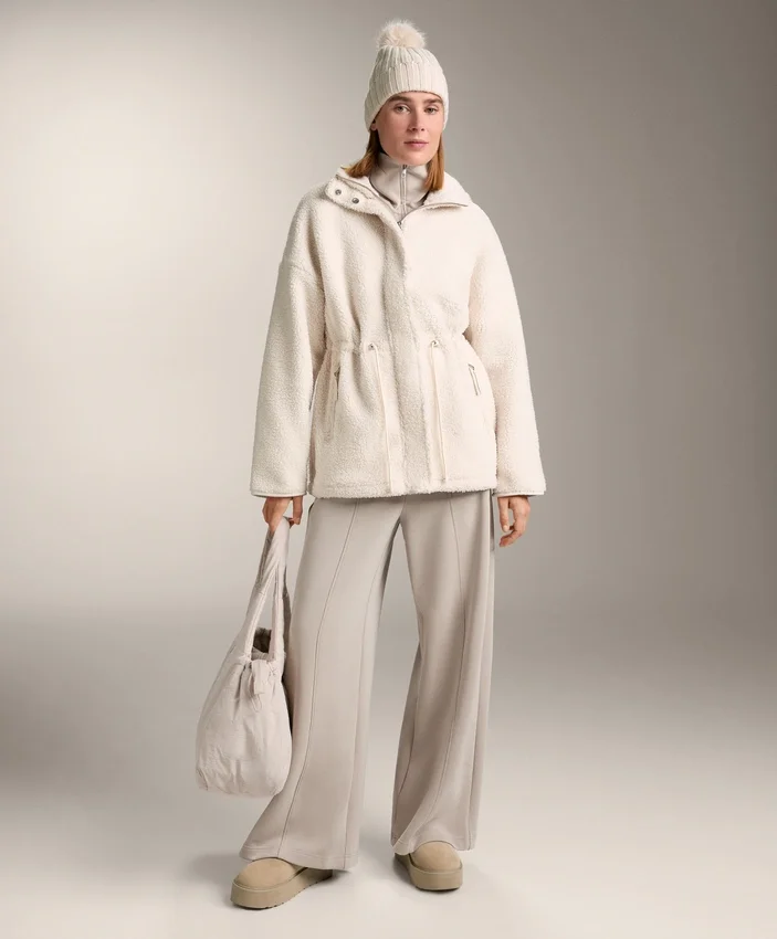 Faux-lammy coat met verstelbare taille Faux-lammy coat met verstelbare taille