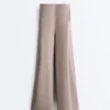 Gestreepte broek met wijde pijpen en Soft Touch modal Gestreepte broek met wijde pijpen en Soft Touch modal