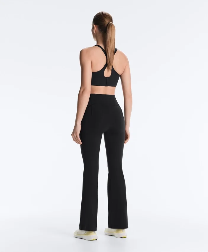 Hoge Compressive Broek met uitlopende pijpen Hoge Compressive Broek met uitlopende pijpen