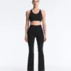 Hoge Compressive Broek met uitlopende pijpen Hoge Compressive Broek met uitlopende pijpen
