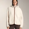 Imitatie-lammy coats-jas met capuchon Imitatie-lammy coats-jas met capuchon