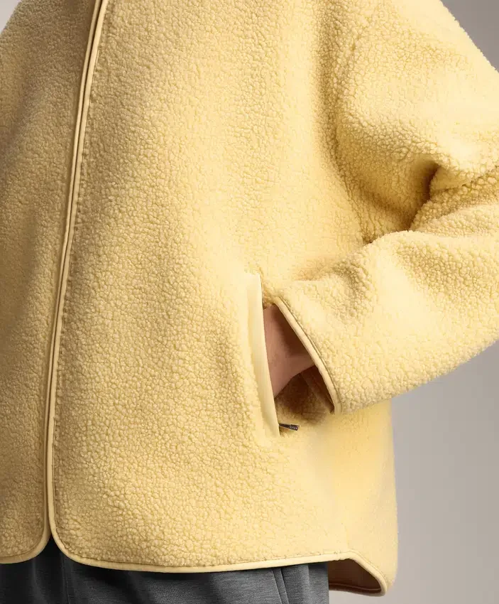 Imitatie-lammy coats-jas met capuchon Imitatie-lammy coats-jas met capuchon
