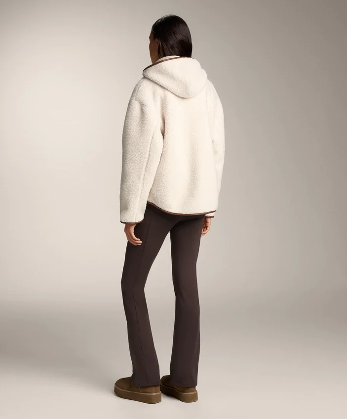 Imitatie-lammy coats-jas met capuchon Imitatie-lammy coats-jas met capuchon