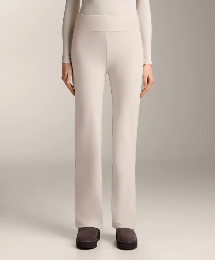 Naadloze bootcut-broek met hoge taille en superwarme voering Naadloze bootcut-broek met hoge taille en superwarme voering