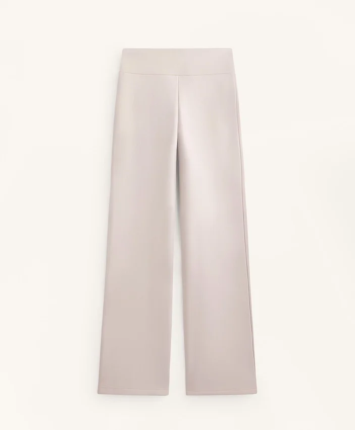 Naadloze bootcut-broek met hoge taille en superwarme voering Naadloze bootcut-broek met hoge taille en superwarme voering
