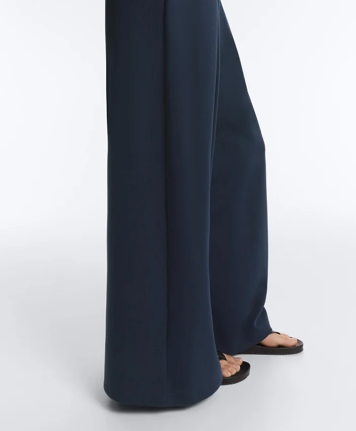 Piqué-broek met wijde pijpen van katoen Piqué-broek met wijde pijpen van katoen