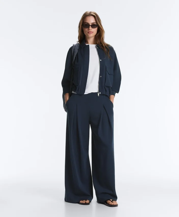 Piqué-broek met wijde pijpen van katoen Piqué-broek met wijde pijpen van katoen