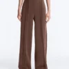 Rechte broek met Soft Touch modal en biezen Rechte broek met Soft Touch modal en biezen