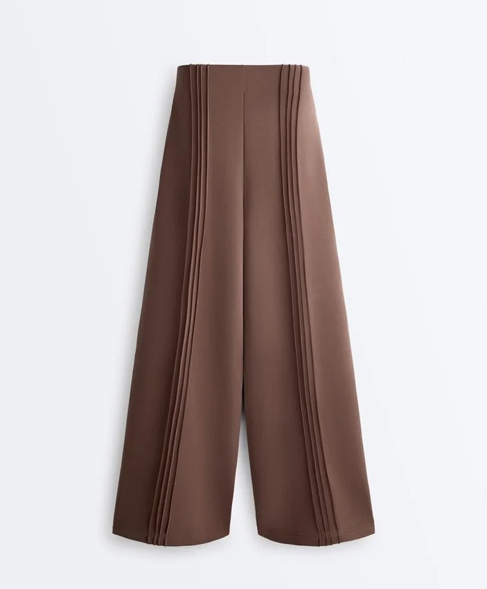 Rechte broek met Soft Touch modal en biezen Rechte broek met Soft Touch modal en biezen