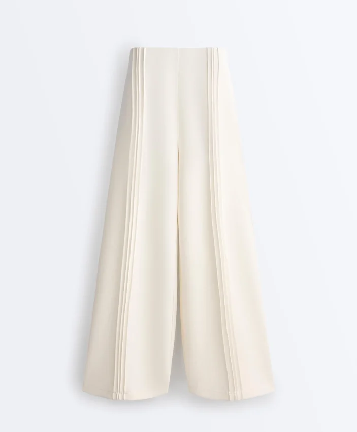 Rechte broek met Soft Touch modal en biezen Rechte broek met Soft Touch modal en biezen