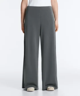 Soft Touch-broek met wijde pijpen, plooien aan de zijkant en modal