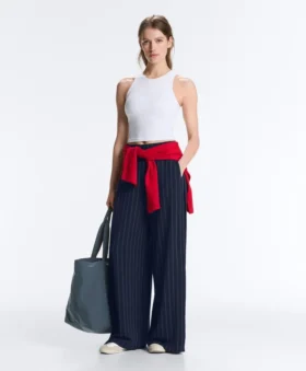 Soft Touch-broek met wijde pijpen, plooien aan de zijkant en modal