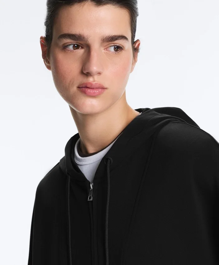Soft Touch-jas met capuchon en modal Soft Touch-jas met capuchon en modal