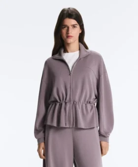 Soft Touch-modaal jassen met verstelbare taille en hoge kraag