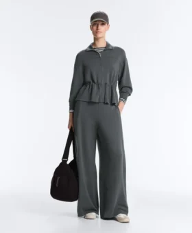 Soft Touch-modaal jassen met verstelbare taille en hoge kraag