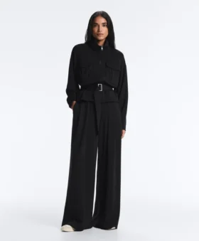 Soft Touch-modale broek met wijde pijpen en plooidetail in de taille